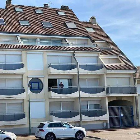 Face Apartman *